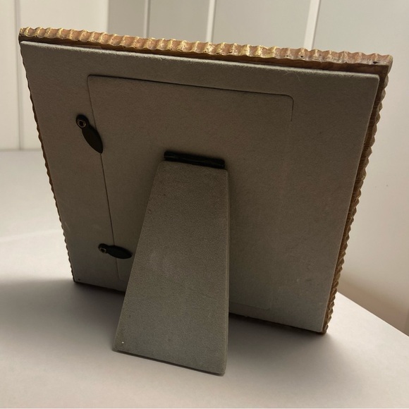 Vintage 90s Victorian outfit theme Resin Picture Frame 3D dress hat fan decor - Picture 7 of 16